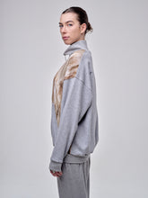 Load image into Gallery viewer, Zip-up Sweatshirt With Fur Print
